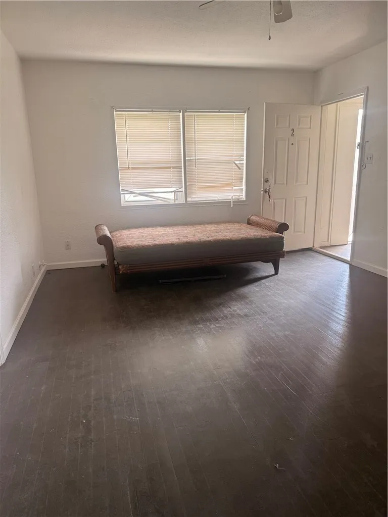 2107 16th Corpus Christi, TX 78404