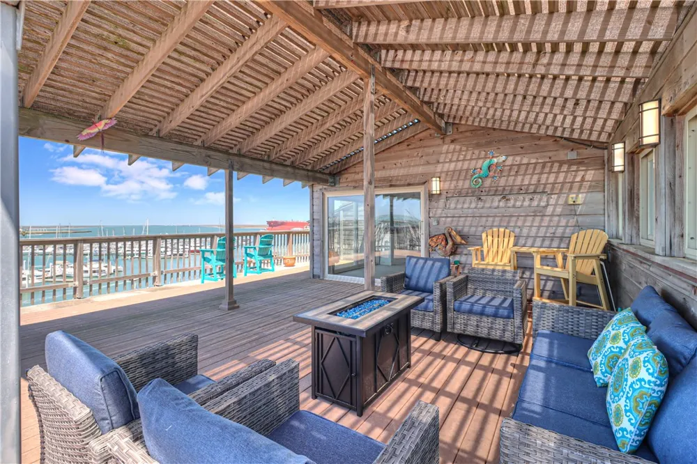 200 West Cotter Avenue #D-4 Port Aransas, TX 78373