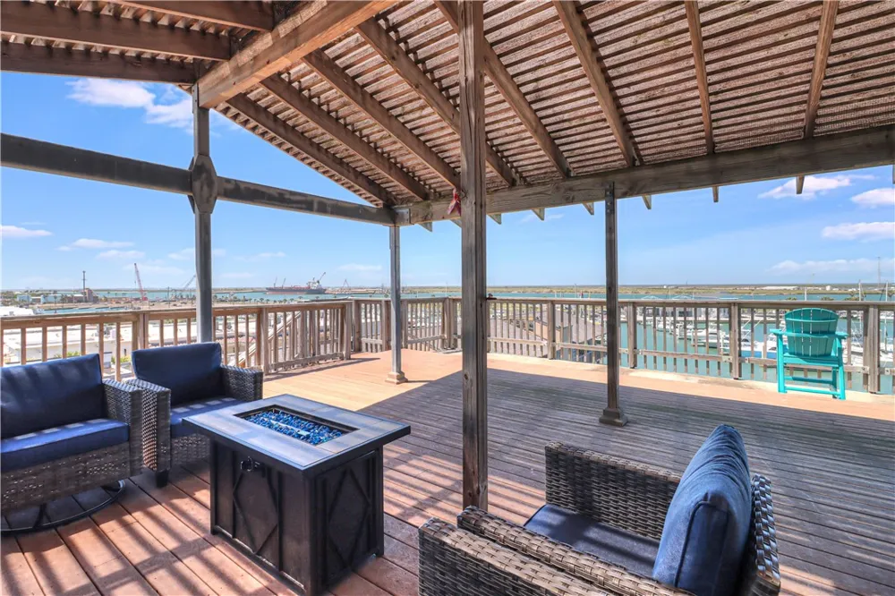 200 West Cotter Avenue #D-4 Port Aransas, TX 78373