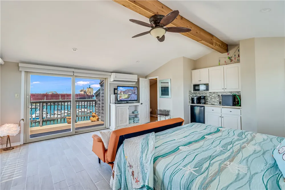 200 West Cotter Avenue #D-4 Port Aransas, TX 78373
