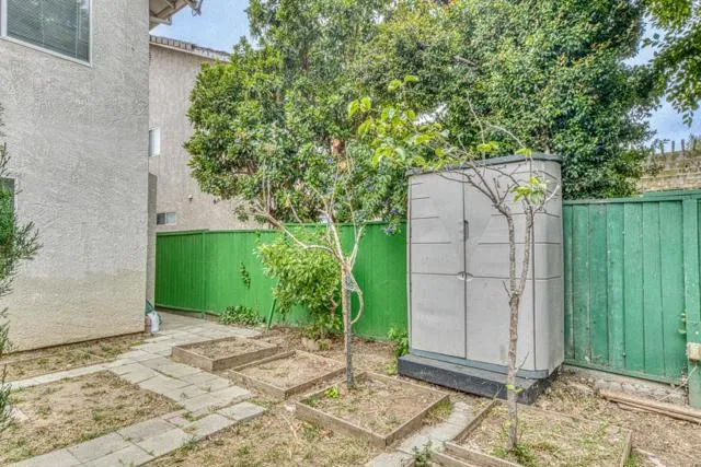 1185 Raven Court Salinas, CA 93905
