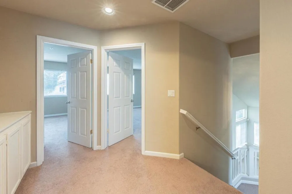 1185 Raven Court Salinas, CA 93905