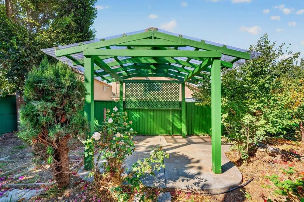 1185 Raven Court Salinas, CA 93905