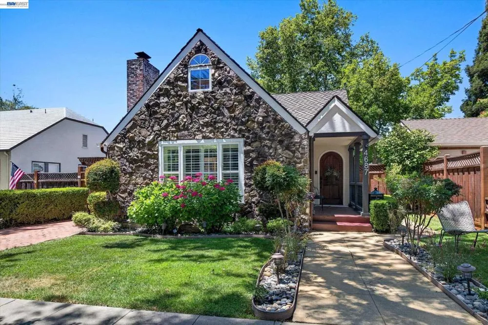 4687 Second Street Pleasanton, CA 94566