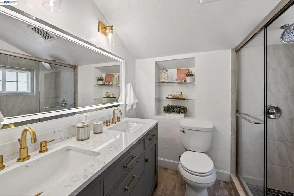 4687 Second Street Pleasanton, CA 94566