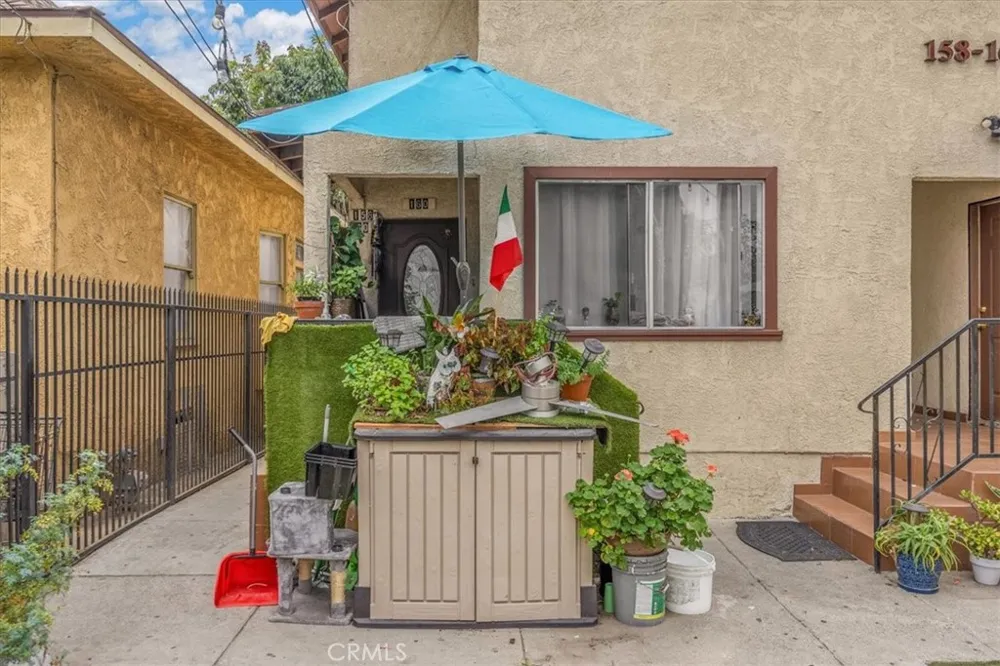 158 W Martin Luther King Jr Los Angeles, CA 90037