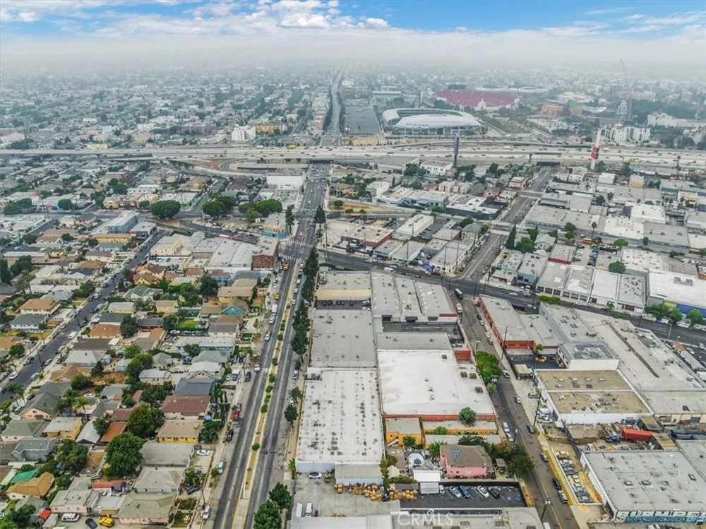 158 W Martin Luther King Jr Los Angeles, CA 90037