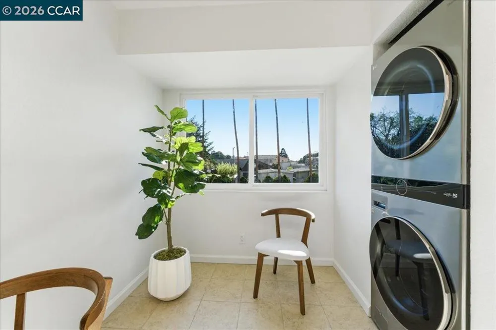 4740 Appian Way #9 El Sobrante, CA 94803