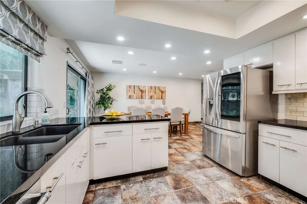 157 Madeline Drive Monrovia, CA 91016
