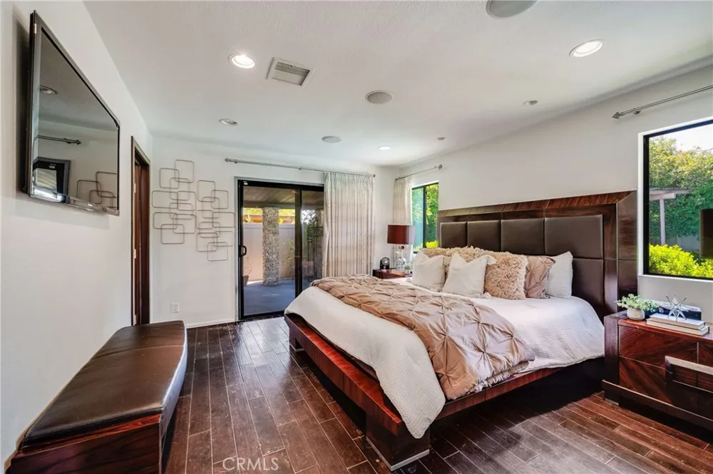 157 Madeline Drive Monrovia, CA 91016