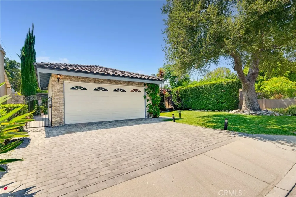157 Madeline Drive Monrovia, CA 91016