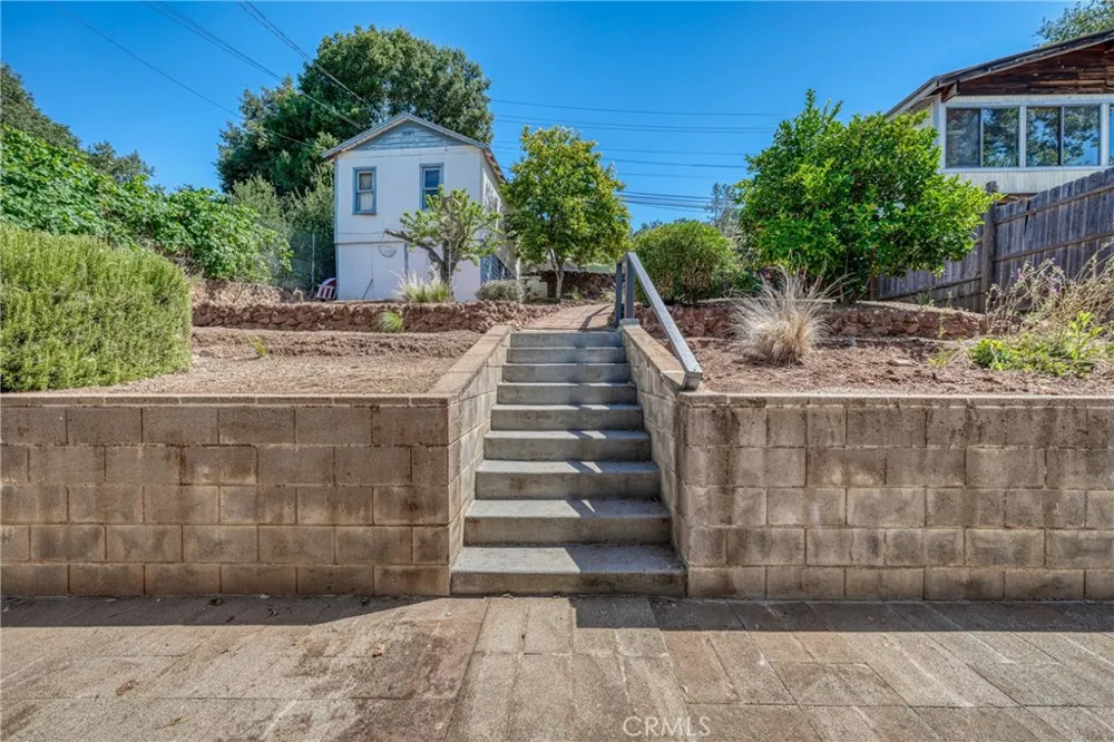 9175 Glenhaven Glenhaven, CA 95443