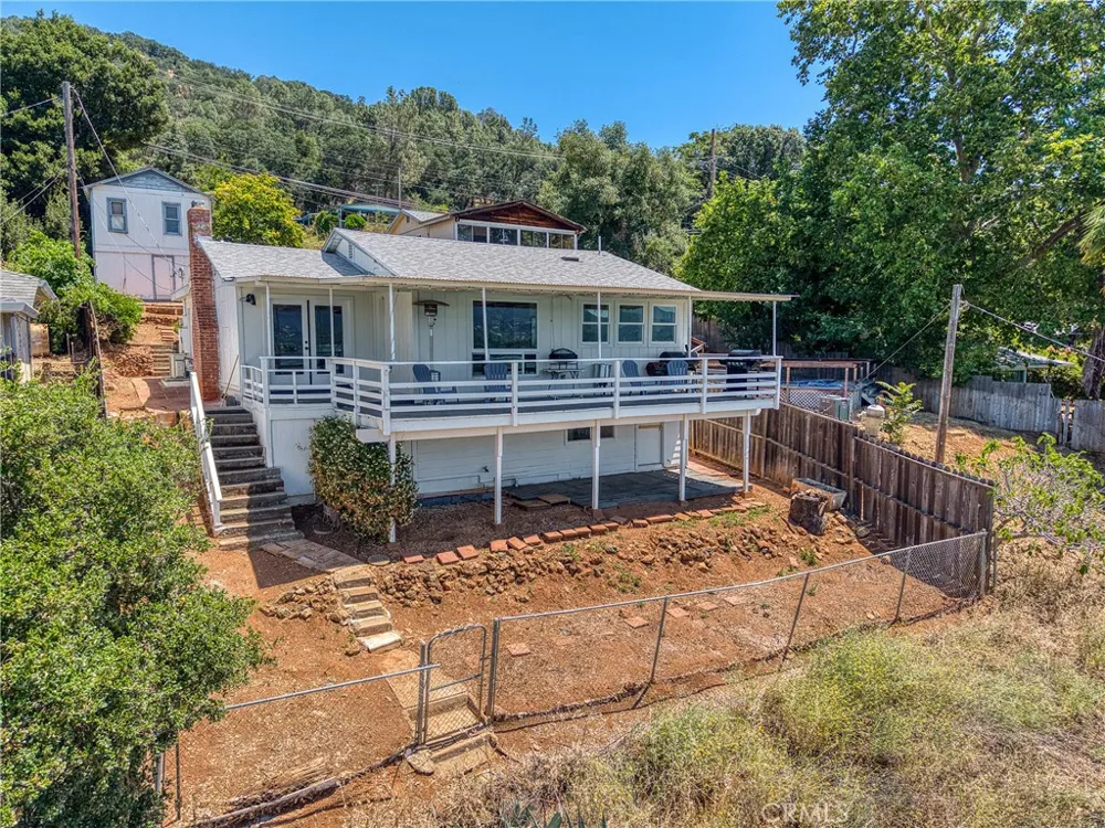 9175 Glenhaven Glenhaven, CA 95443