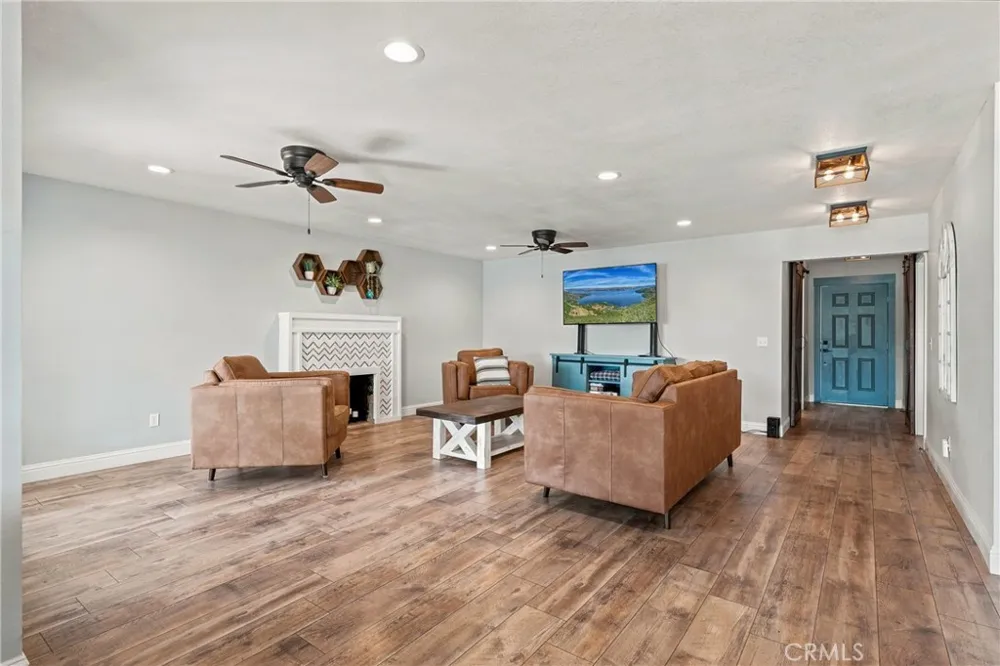 9175 Glenhaven Glenhaven, CA 95443
