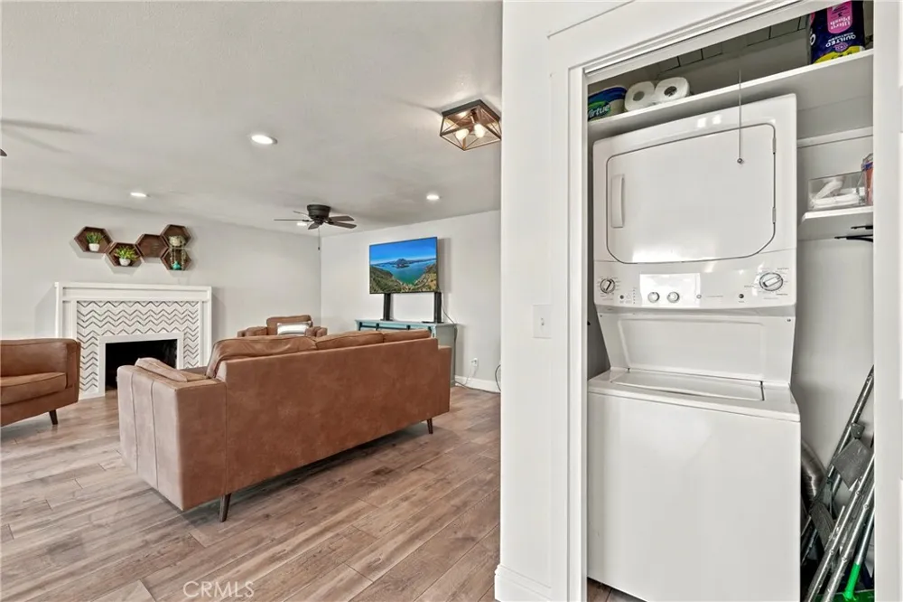 9175 Glenhaven Glenhaven, CA 95443