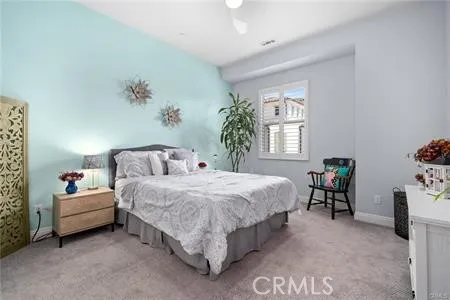 114 Borrego Irvine, CA 92618
