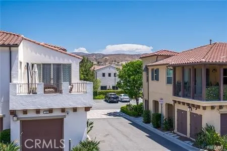 114 Borrego Irvine, CA 92618