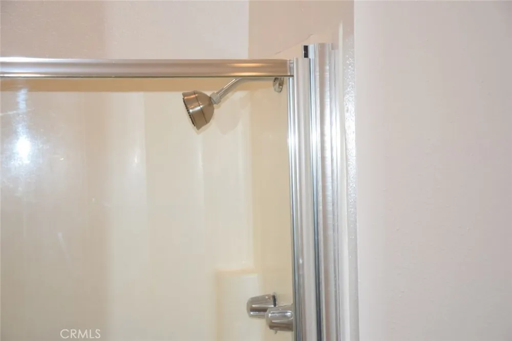 10757 Hortense #304 Toluca Lake, CA 91602