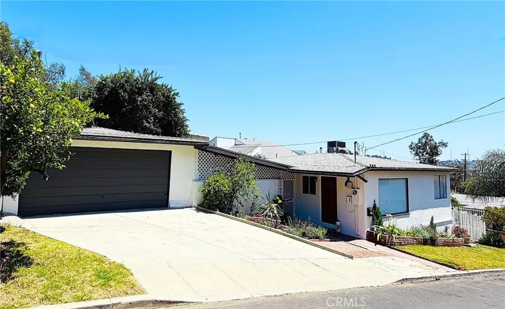 2012 Barnett Los Angeles, CA 90032