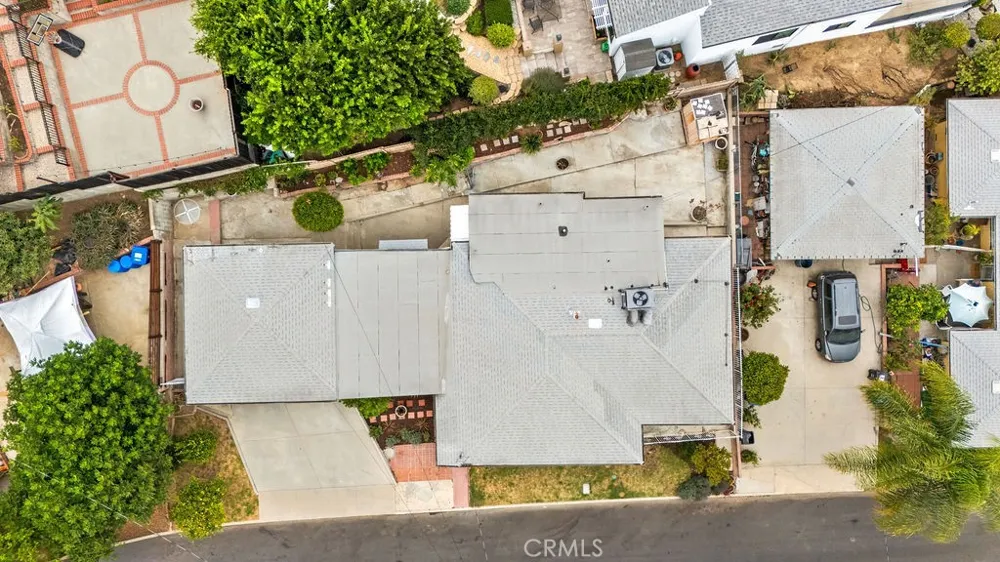 2012 Barnett Los Angeles, CA 90032