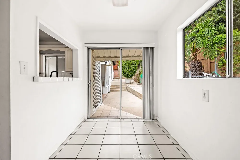 2012 Barnett Los Angeles, CA 90032