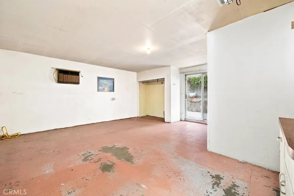 2012 Barnett Los Angeles, CA 90032
