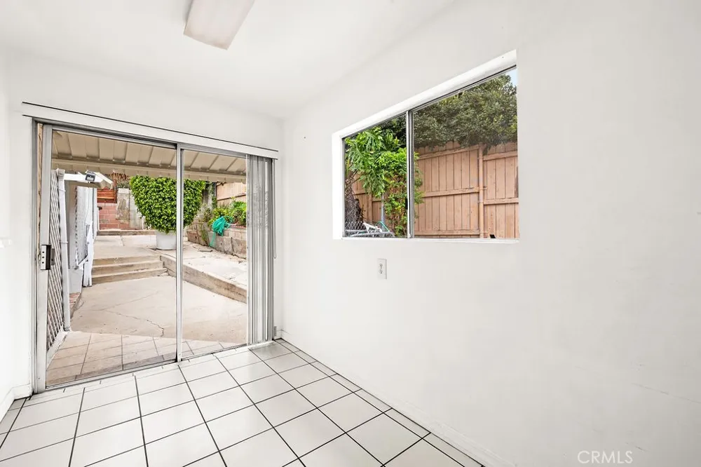 2012 Barnett Los Angeles, CA 90032