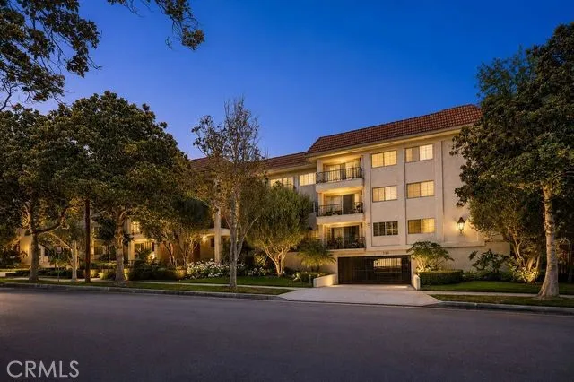 420 S Madison #213 Pasadena, CA 91101