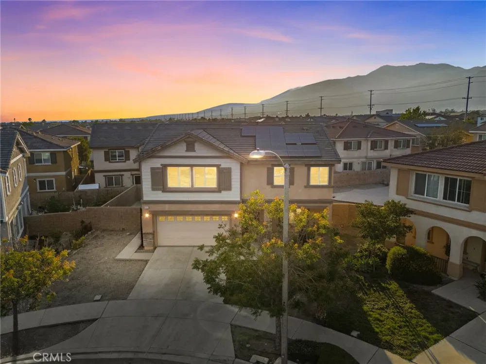 6958 Stanza Court Fontana, CA 92336