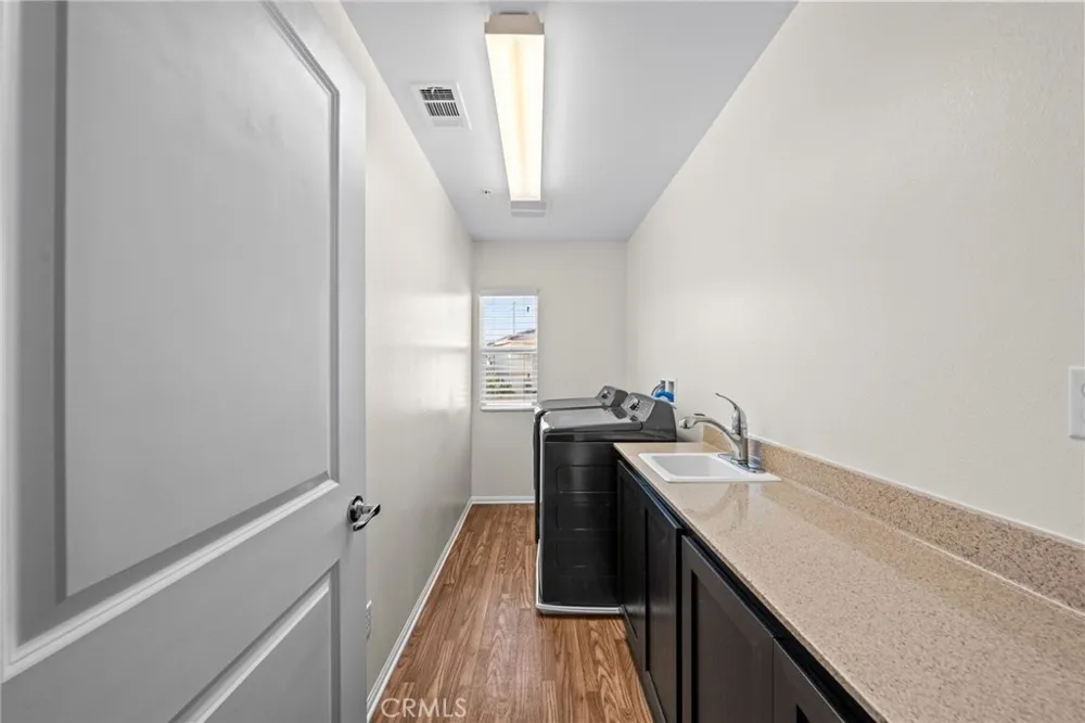 6958 Stanza Court Fontana, CA 92336