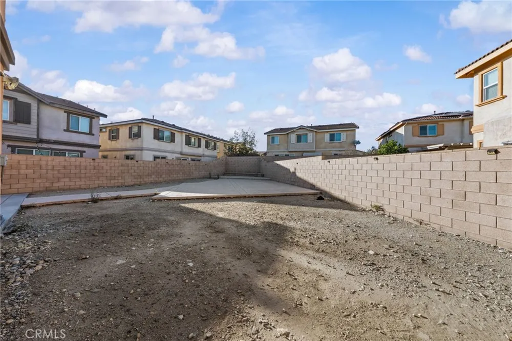 6958 Stanza Court Fontana, CA 92336