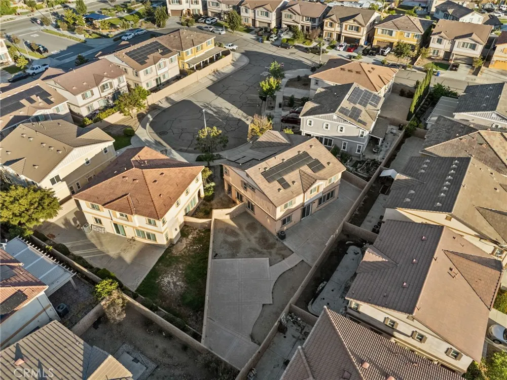 6958 Stanza Court Fontana, CA 92336