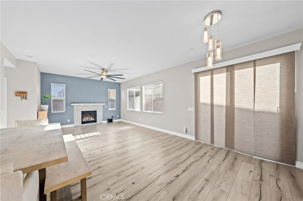6958 Stanza Court Fontana, CA 92336