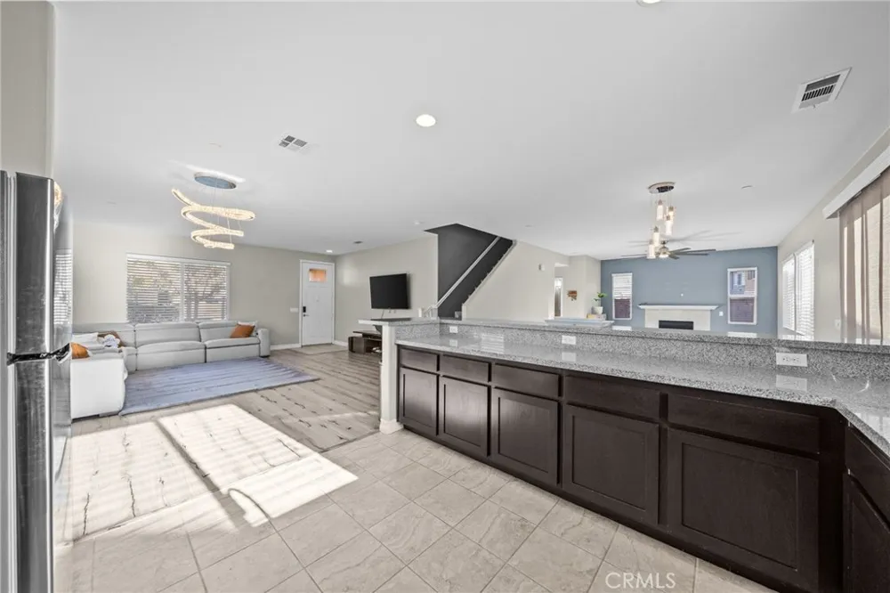 6958 Stanza Court Fontana, CA 92336