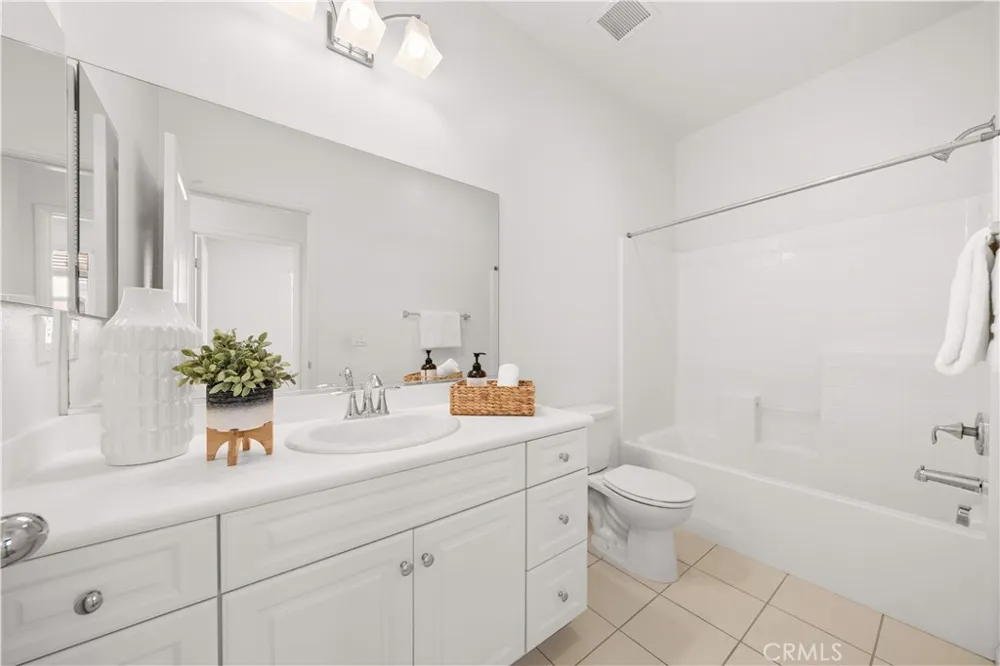 153 Fixie Irvine, CA 92618