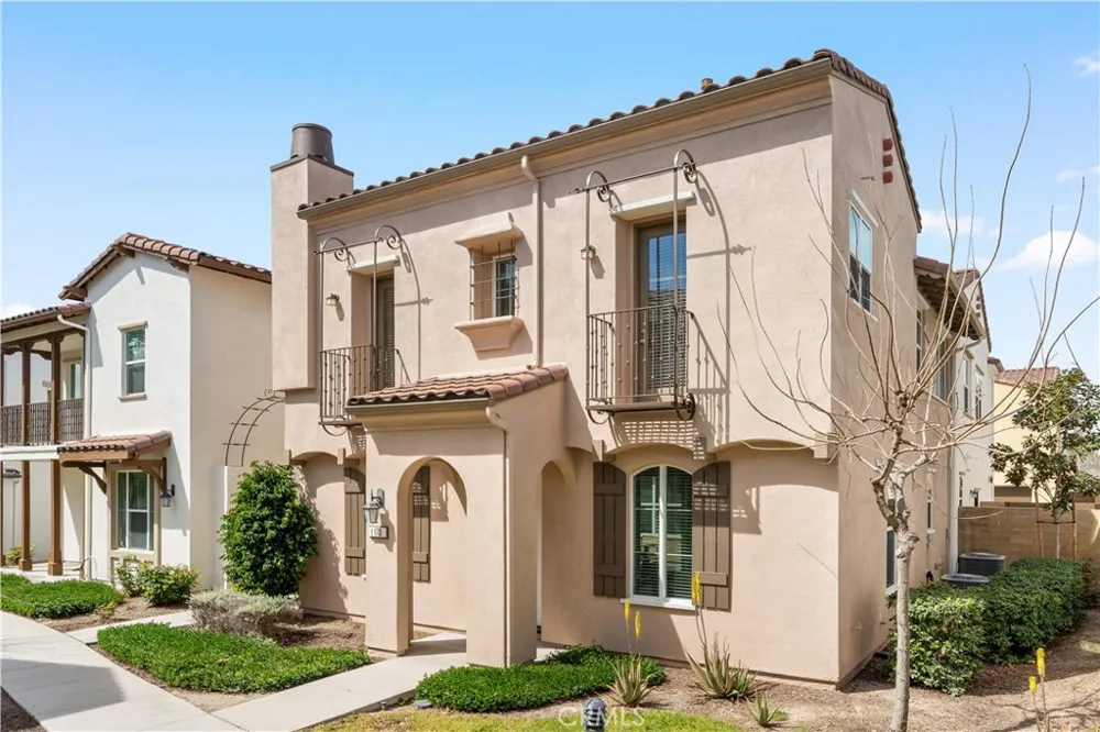 153 Fixie Irvine, CA 92618