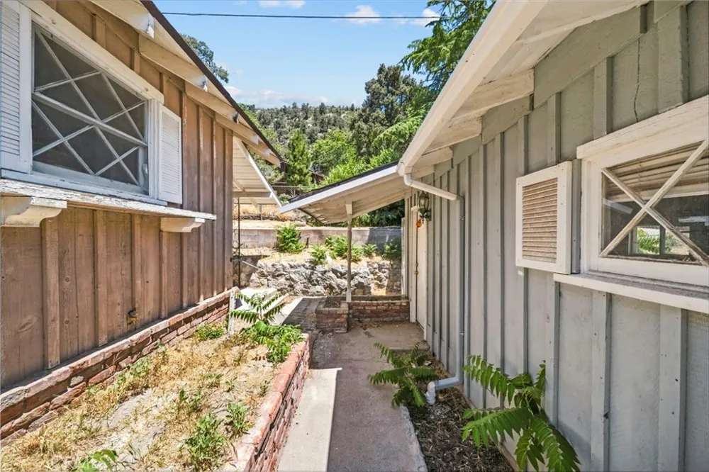 343 San Miguel Frazier Park, CA 93225
