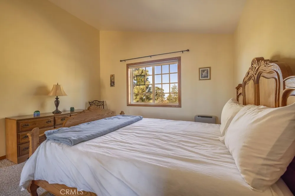 43942 Rainbow Lane Angelus Oaks, CA 92305