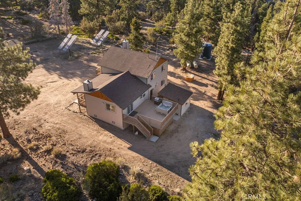 43942 Rainbow Lane Angelus Oaks, CA 92305