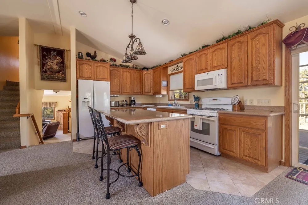 43942 Rainbow Lane Angelus Oaks, CA 92305