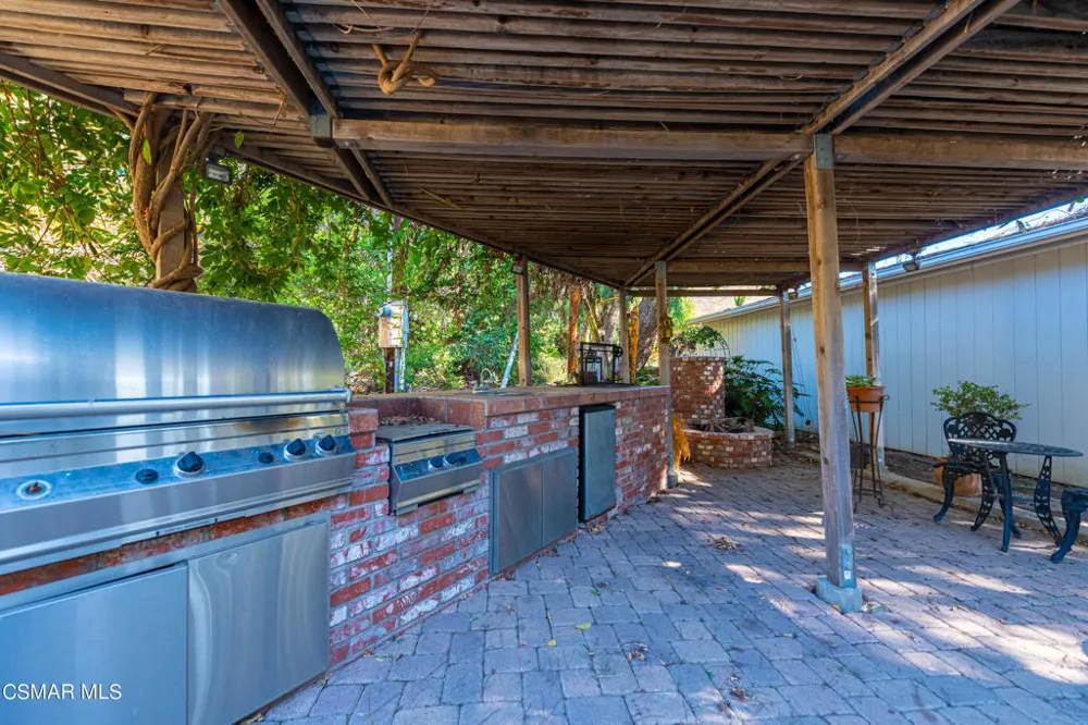 1057 La Loma Avenue Somis, CA 93066