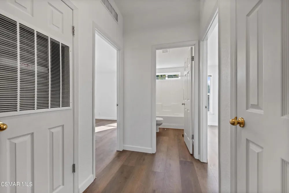 1057 La Loma Avenue Somis, CA 93066