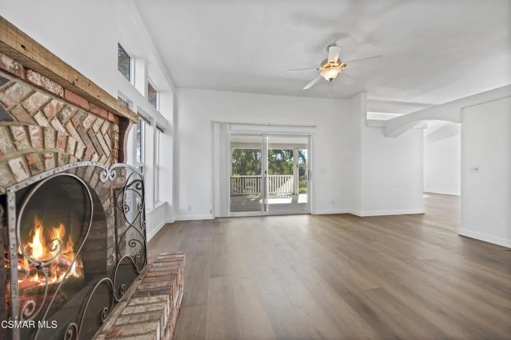 1057 La Loma Avenue Somis, CA 93066