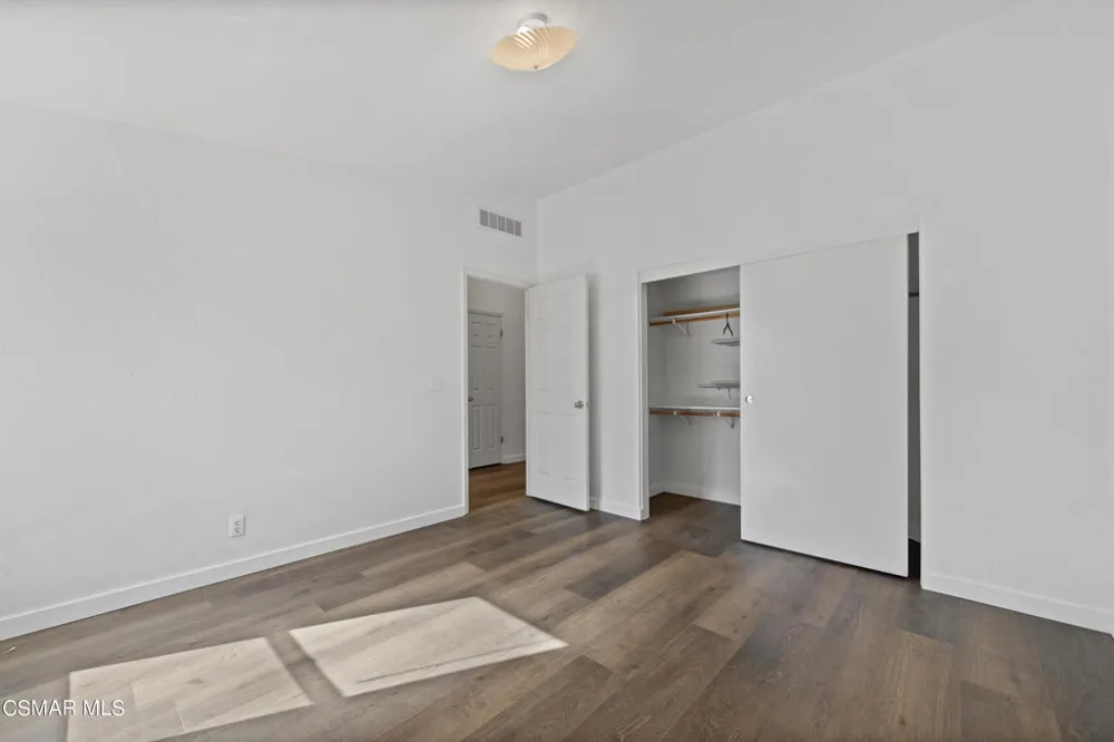 1057 La Loma Avenue Somis, CA 93066