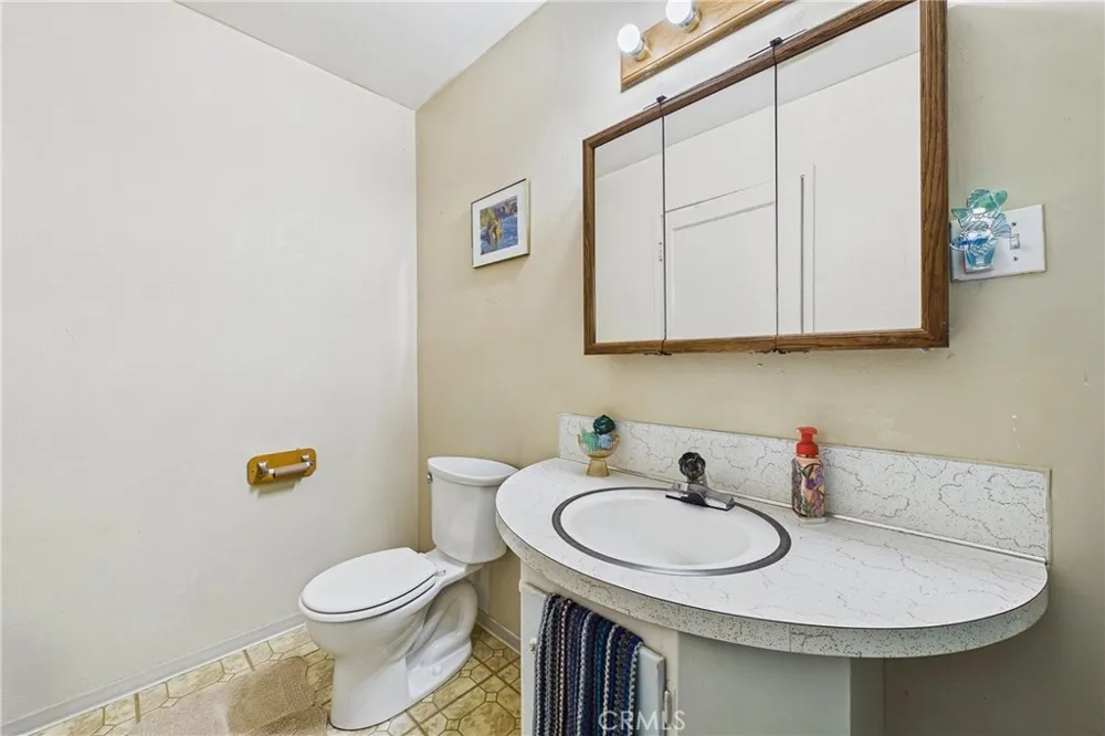 2916 Lowell Eureka, CA 95501
