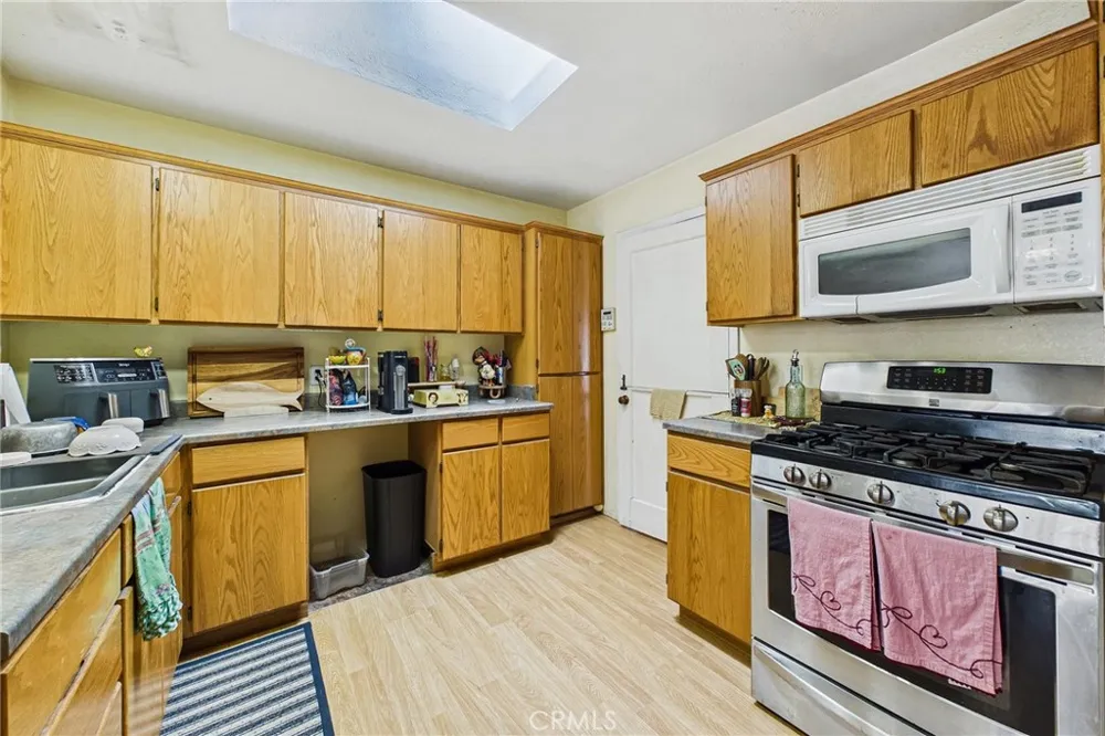 2916 Lowell Eureka, CA 95501