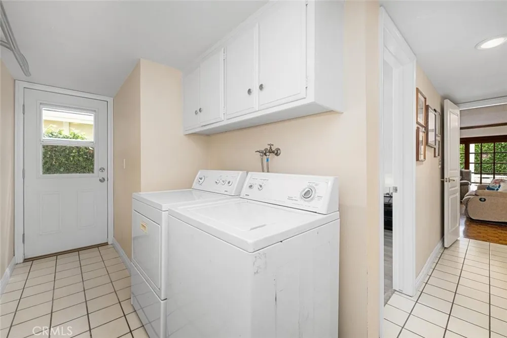3670 Bluebell Street Seal Beach, CA 90740