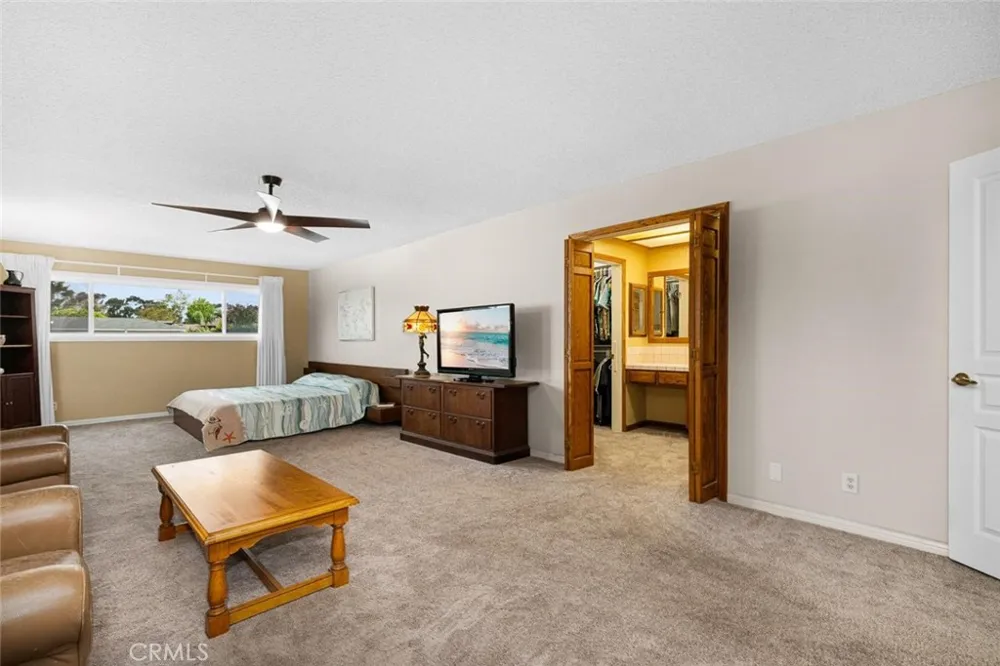 3670 Bluebell Street Seal Beach, CA 90740