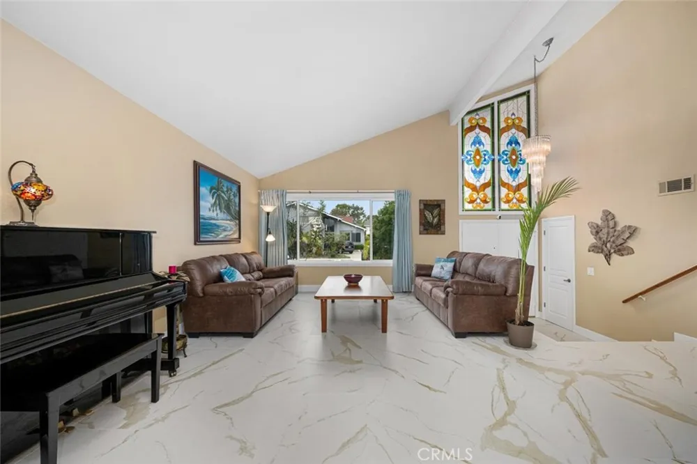3670 Bluebell Street Seal Beach, CA 90740