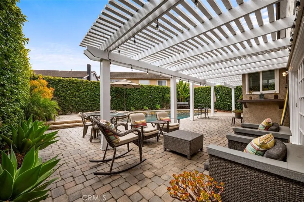 3670 Bluebell Street Seal Beach, CA 90740